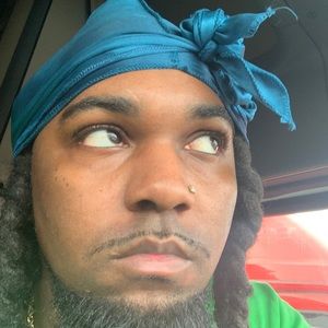 Meet your Posher, Darius